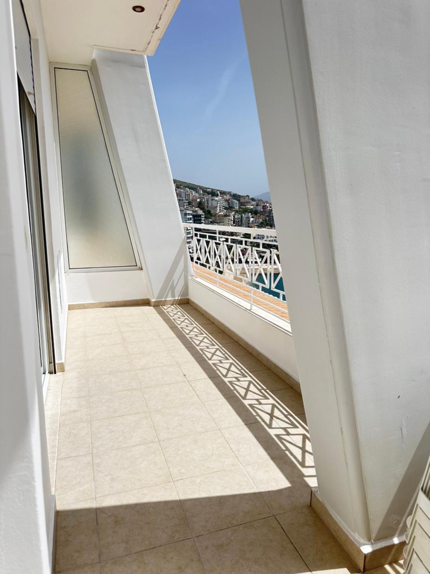Tini Sea View Apartment Sarandë エクステリア 写真